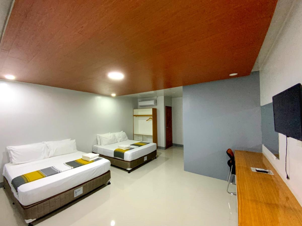 Icon Venue And Suites General Santos City Екстер'єр фото